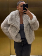 Charlotte Oversized Faux Fur Jacket – Wide Lapels