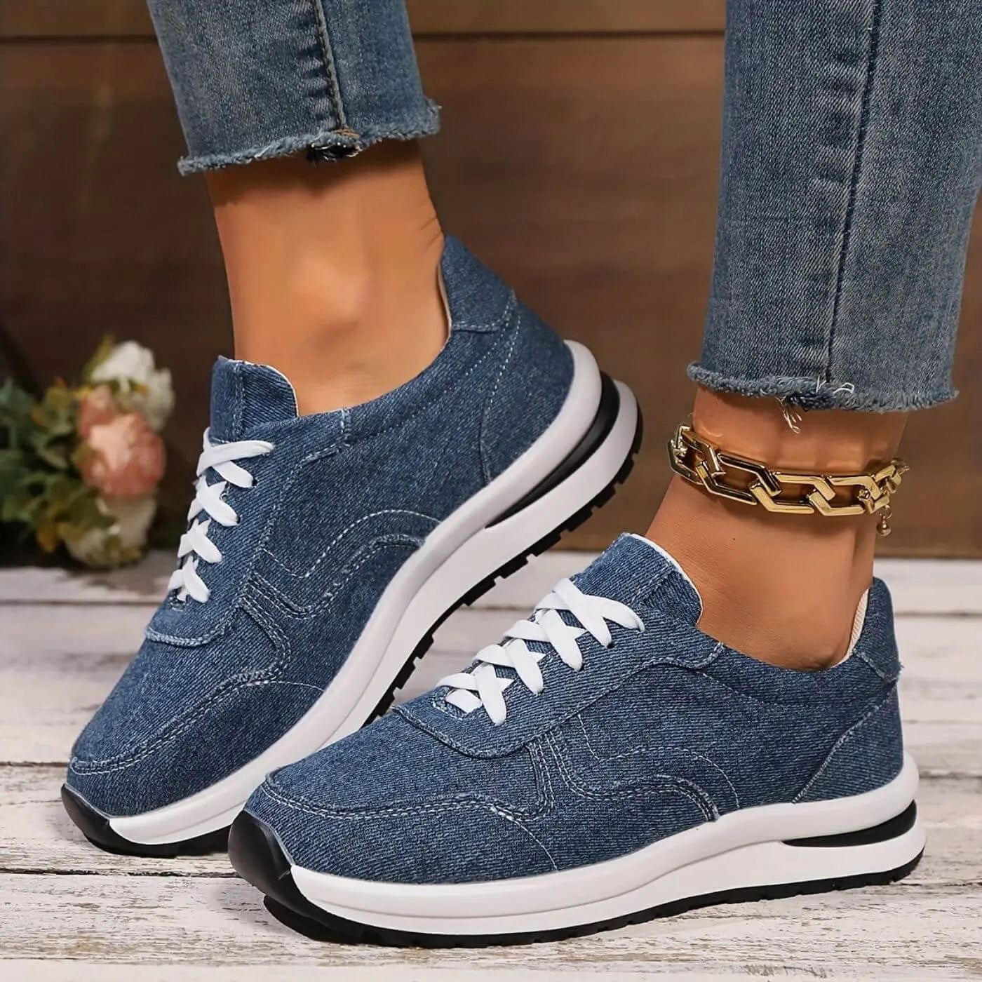 Women's Comfort Sneaker – Orthopedic Sole