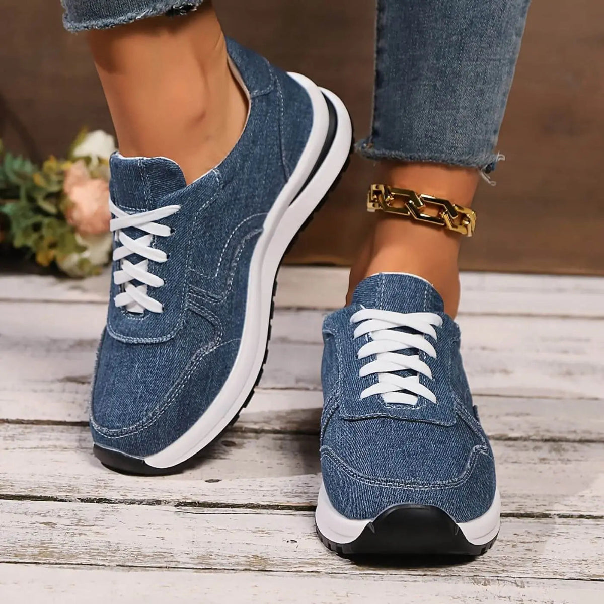 Women's Comfort Sneaker – Orthopedic Sole