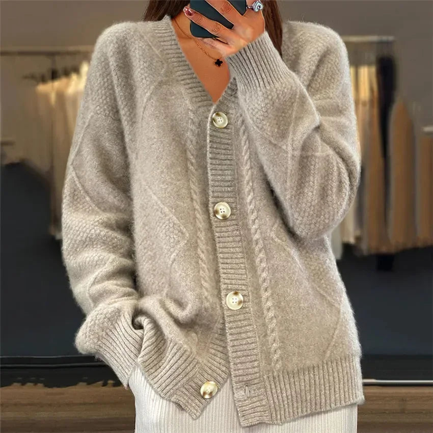 Olivia | Elegant Cashmere Cardigan – Button Front