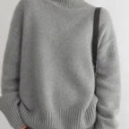 Women's Sydney Cashmere Turtleneck Sweater – Oversized Fit