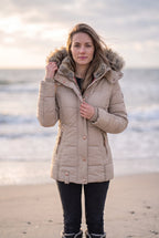 Veyzandra Women’s Winter Coat – Adjustable Hood