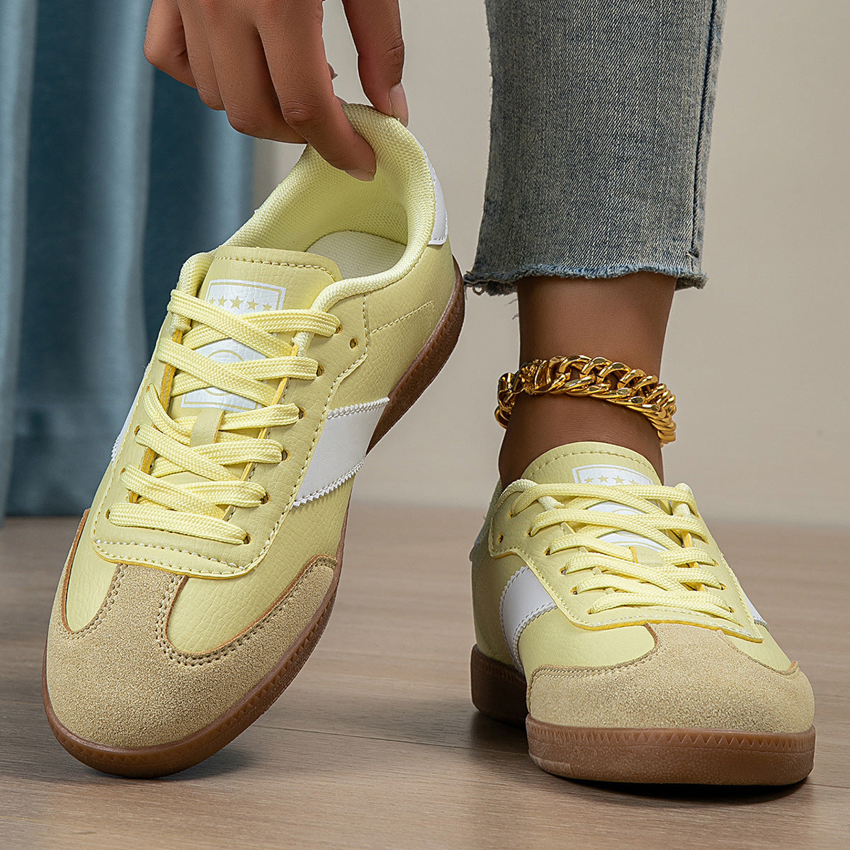 Women's Cozy Lace-Up Sneakers – Breathable