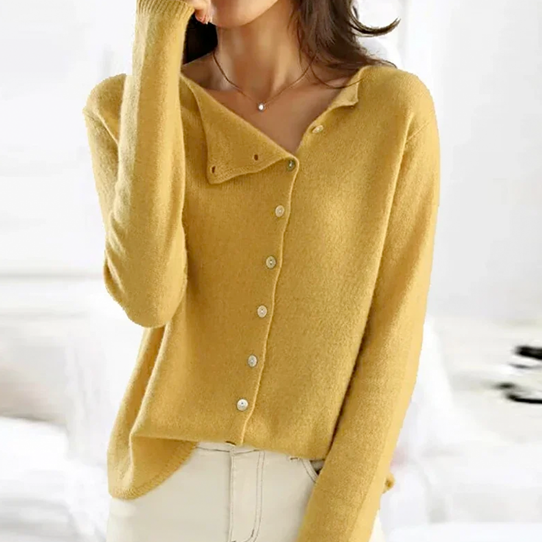 Women’s Alfonsa Cashmere Cardigan – Side Closure