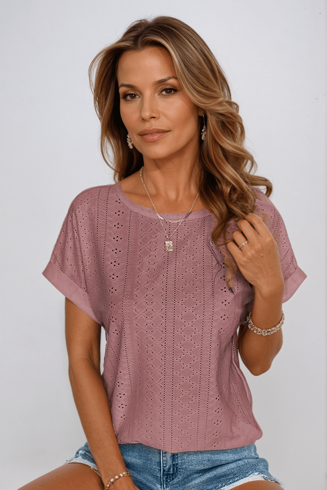 Verónica | Blusa Calada De Manga Corta