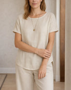 Lightweight Women's Top With Short Sleeves
