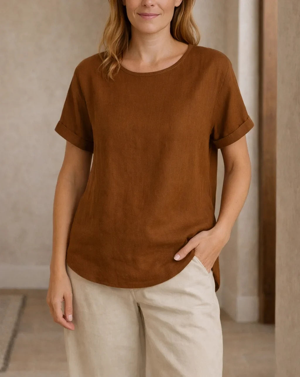 Lightweight Women's Top With Short Sleeves