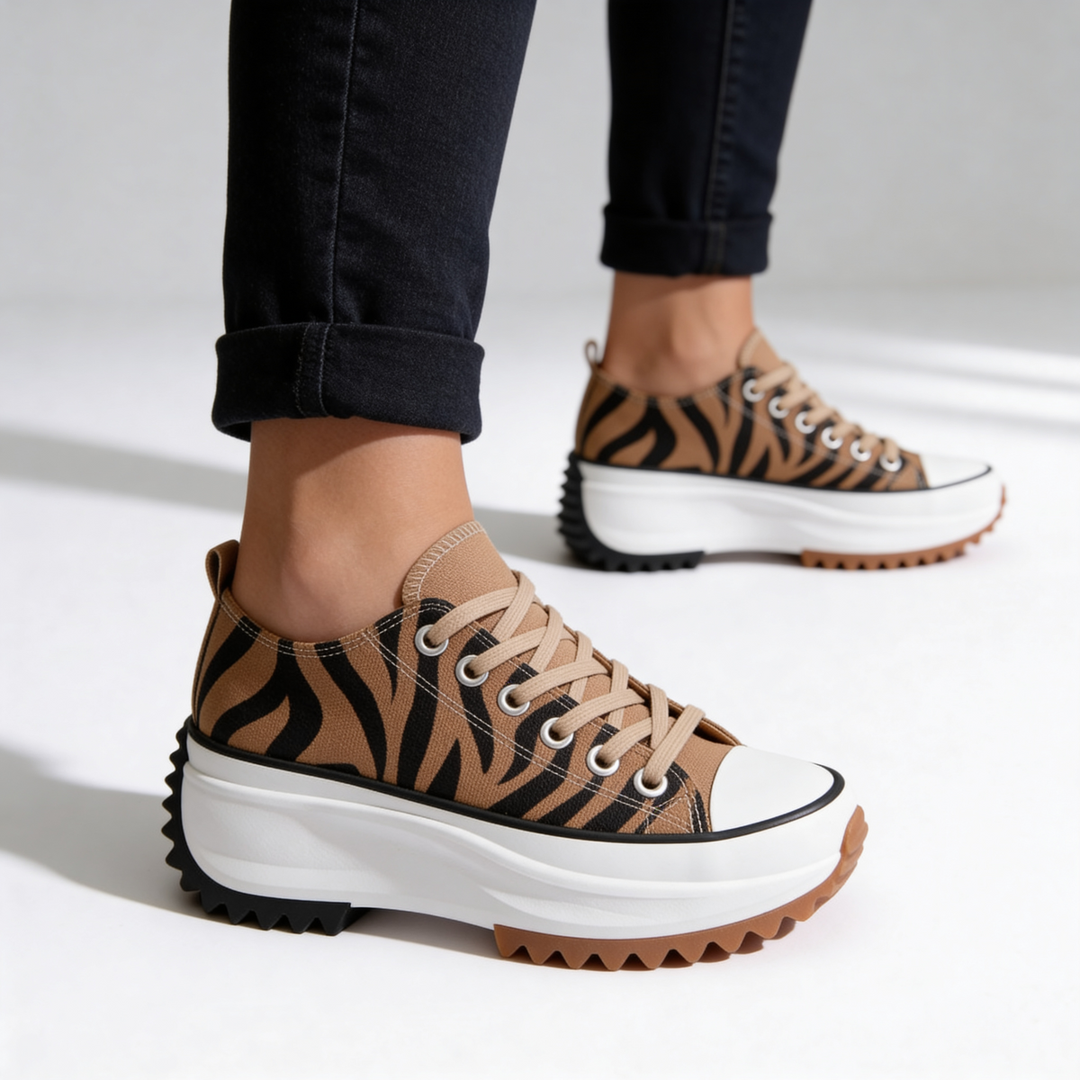 Ava | Chic Platform Sneakers – Cushioned Sole
