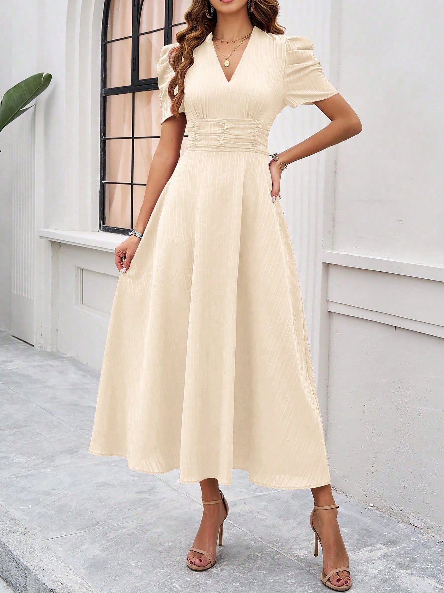 Women's Textured Puff Sleeve Midi Dress - Ruched A-Line Cinched Waist